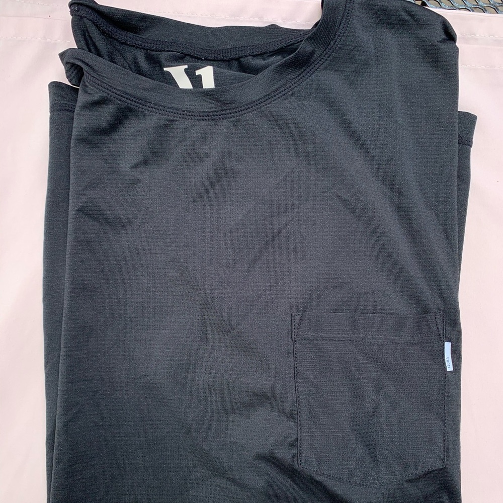 Vuori pocket tee